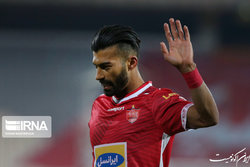 خداحافظی احساسی رامین رضاییان با هواداران پرسپولیس