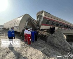 علت حادثه قطار مشهد-یزد در دست بررسی است