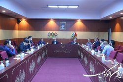 دیدار صالحی امیری با وزنه برداران معترض