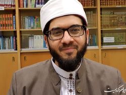 مشاور دولت جانسون به دلیل مخالفت با اکران فیلم تفرقه‌انگیز «بانوی بهشت» برکنار شد
