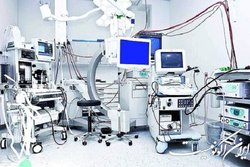 بررسی آثار حذف ارز ۴۲۰۰ تومانی در حوزه تجهیزات پزشکی