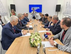 امضاء تفاهم‌نامه ایجاد مرکز بازرگانی ایران و روسیه