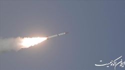 وزیر دفاع یمن: ائتلاف سعودی قادر به رهگیری موشک‌ها و پهپادهای ما نیست