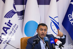 رییس سازمان هواپیمایی از مرکز کنترل فضای کشور بازدید کرد