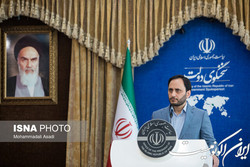 بهادری جهرمی: احیای کارخانه‌های تعطیل شده گامی برای تحقق ایران قوی است