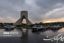 وزش باد شدید و رگبار باران در تهران