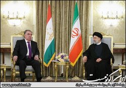 حضور بیگانگان را در منطقه امیدبخش و گره‌گشا نمی‌دانیم