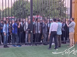 پیشکسوتان استقلال پشت در ماندند
