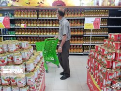 خاندوزی: افزایش قیمت کالاها باید براساس منطق ستاد تنظیم بازار باشد