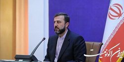 پرچم دفاع از حقوق بشر را دشمنان اصلی آن بلند کرده‌اند