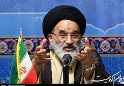 آیا مساجد همچنان سنگرند؟ | تقوی: ۲ برابر شرایط فعلی نیاز به مسجد داریم