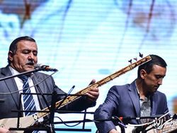 اجرای کنسرت دولتمند خالُف هنرمند تاجیک در ایوان شمس