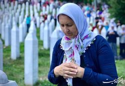 راهپیمایی «مارش میرا»؛ یادمان جان‌باختن در جاده نجات