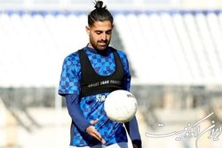 مدافع پرسپولیس در نساجی