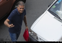 پس از جام جهانی ۲۰۱۴ مسئولان وقت وزارت ورزش دستور به برکناری کی‌روش دادند
