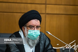 در موضوع حجاب ملاک قانون است