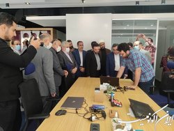 بازدید رئیس سازمان ثبت اسناد از پارک علم و فناوری دانشگاه شریف