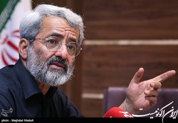 واکنش سلیمی‌نمین به توئیت رسایی درباره تغییر در سازمان اطلاعات سپاه: ناپخته؛ با چاشنی جعل تاریخ