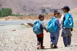 هراس آن «دیگری» که به زبان ما حرف می‌زند