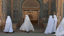 زنان این شهر، سفیدپوشند