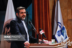 وزیر فرهنگ از خبرنگاران چه می‌خواهد و برای خبرنگاران چکار می‌کند؟