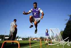 مجوز بازی کردن مرادمند صادر شد