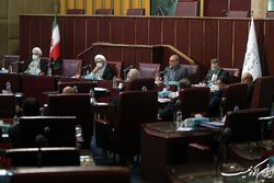 تاکید مجمع تشخیص مصلحت نظام بر قطع وابستگی اقتصاد کشور به نفت