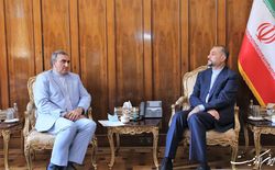 دیدار سرکنسول ایران در پیشاور با امیرعبداللهیان