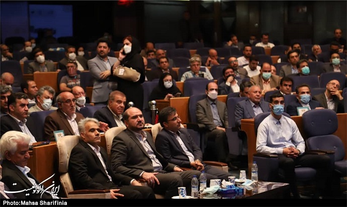 مراسم بزرگداشت روز ملی صنعت و معدن برگزار شد