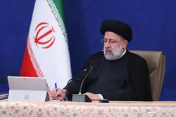 دستور رئیس جمهور به همه استانداران برای کمک به مناطق سیل‌زده