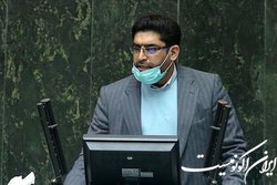 آذری: اعتماد عمومی برای تزریق واکسن کرونا جلب شود