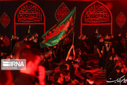 مجالس حسینی حکم حرم سیدالشهدا را دارد