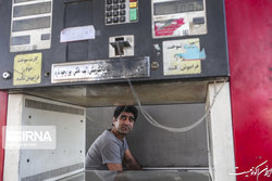 کاهش سهمیه بنزین آزاد با هدف جلوگیری از قاچاق
