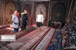 درخواست ۱۲۰ نفر از نمایندگان خانه ملت برای اصلاح بازگشت ارز صادرکنندگان فرش دستباف