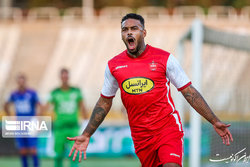 کامبک پرسپولیس و سه امتیاز جنجالی از جنوب