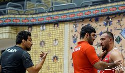 درستکار: سبک تمرین و انتخابی ما قابل قیاس با کشتی فرنگی نیست