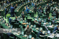 سایه فوت «مهسا امینی» بر مجلس