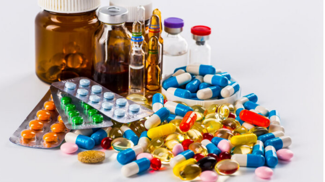 افزایش ۲۰ درصدی ظرفیت پذیرش دانشجویان پزشکی  و بومی گزینی/ اختصاص ۱۶ میلیارد ریال برای خرید واکسن