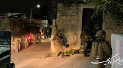 فیلم|درگیری جوانان فلسطینی با نظامیان صهیونیست در رام الله