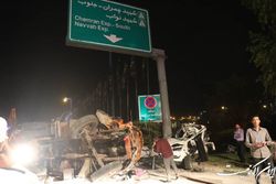 تصادف کامیون با خودرو سواری ۲ کشته داشت