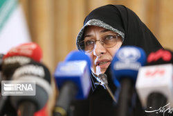 خزعلی: با دلایل مختلف با «نابالغ همسری» مخالفیم