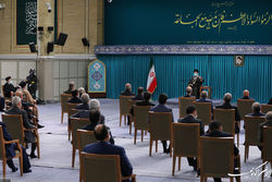 حاشیه‌نگاری ایرنا از دیدار اعضای هیئت دولت با رهبر انقلاب
