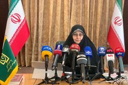 خزعلی: مشکلات پرستاران را پیگیری می‌کنم