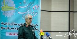 سرلشکر باقری: باید برای مقابله با تهدیدات ترکیبی دشمن آماده شویم