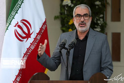 متخصصان در راستای رفتار شناسی نوجوانان، تعامل و هم اندیشی داشته باشند