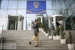 بورس متروکه می شود؟