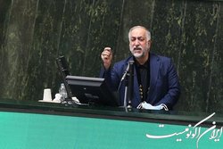 عزیزی: باید حق مناطق جنگی به شاغلان و بازنشستگان پرداخت شود