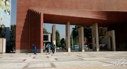 تمامی کلاس‌های کارشناسی ورودی امسال دانشگاه شریف از هفتم آبان حضوری است