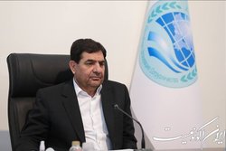 مخبر: توسعه همکاریهای تجاری ابزار مناسب برای مقابله با سیاست‌های یک‌جانبه‌گرایانه است