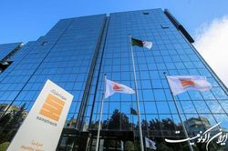 الجزایر از آغاز استخراج از یک میدان نفتی در جنوب این کشور خبر داد